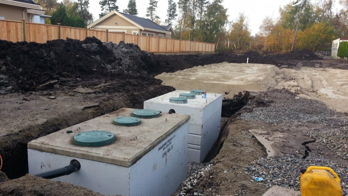 Cleaning And Maintenance Of Your Septic Tank Riverland Tank And Drain