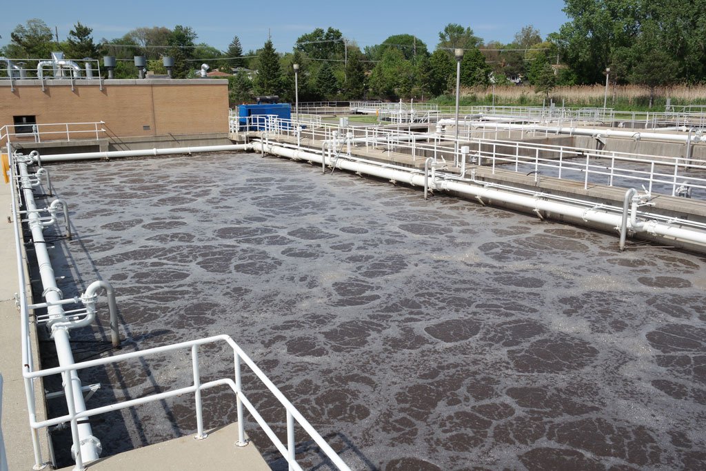 aerobic wastewater treatment system